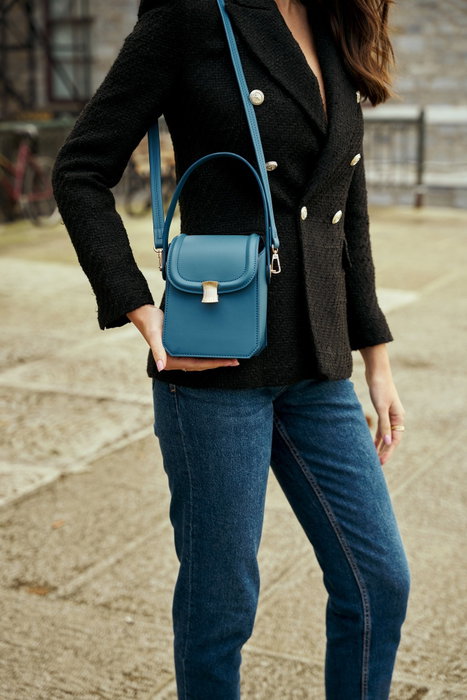 Vince Camuto Bandolera Lagoon - Indigo Blue
